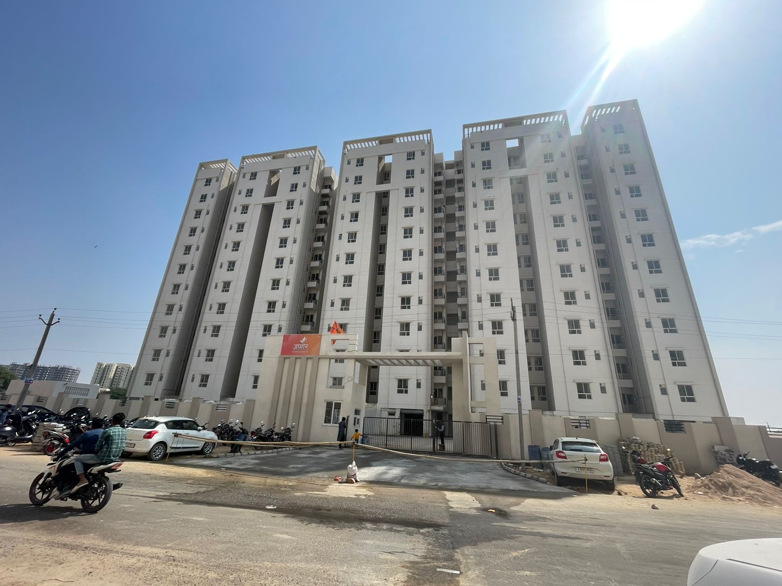 2 BHK Flat For Sale in Patrakar Colony